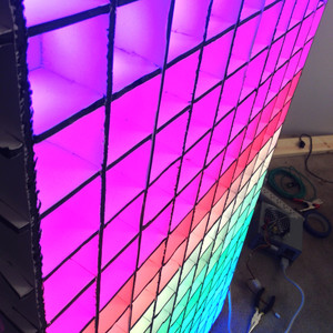 Front lit up. The grid acts as a reflector that distributes the light within the pixel.
